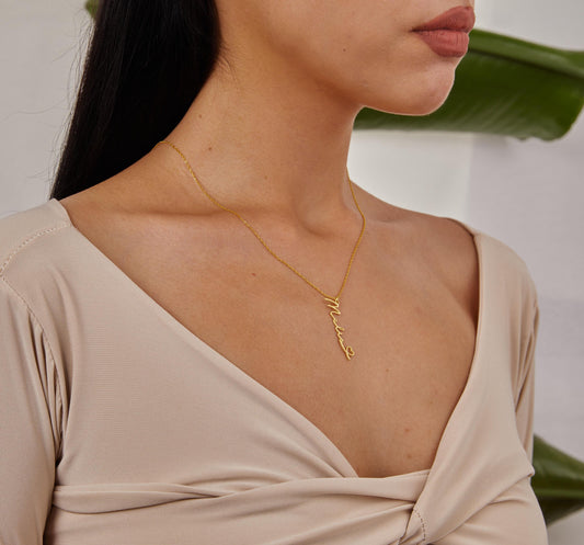 14K Gold Vertical Name Necklace, Minimalist Heart Pendant, Personalized Name Jewelry, Signature Name Necklace, Christmas and Halloween Gifts-1798983649